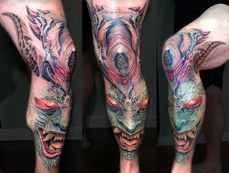 Sorin Gabor - Realistic custom color oni bio organic leg tattoo